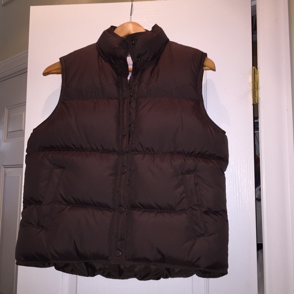 Avalon Puffer Vest - Picture 2 of 6